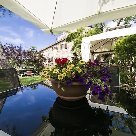 Casale Le Masse Bed & Breakfast *